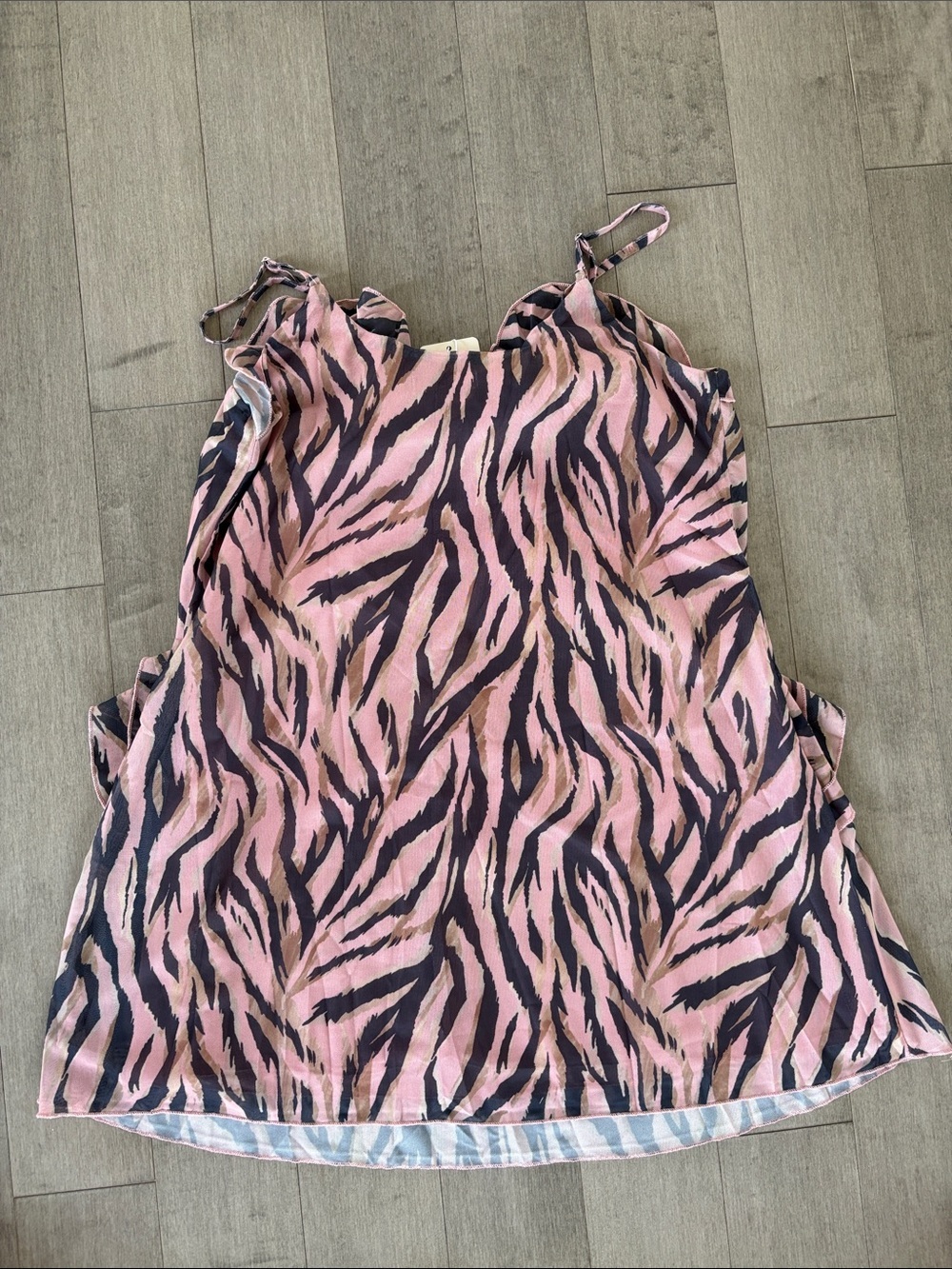 Sleeveless Pink Animal-Print Mini Dress - Picture 6 of 9
